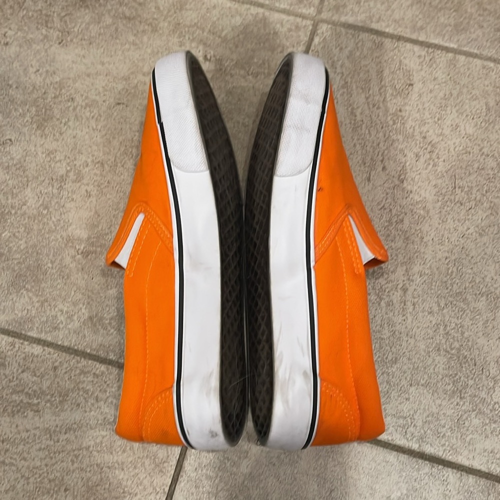 Orange sneakers - Picture 2 of 5